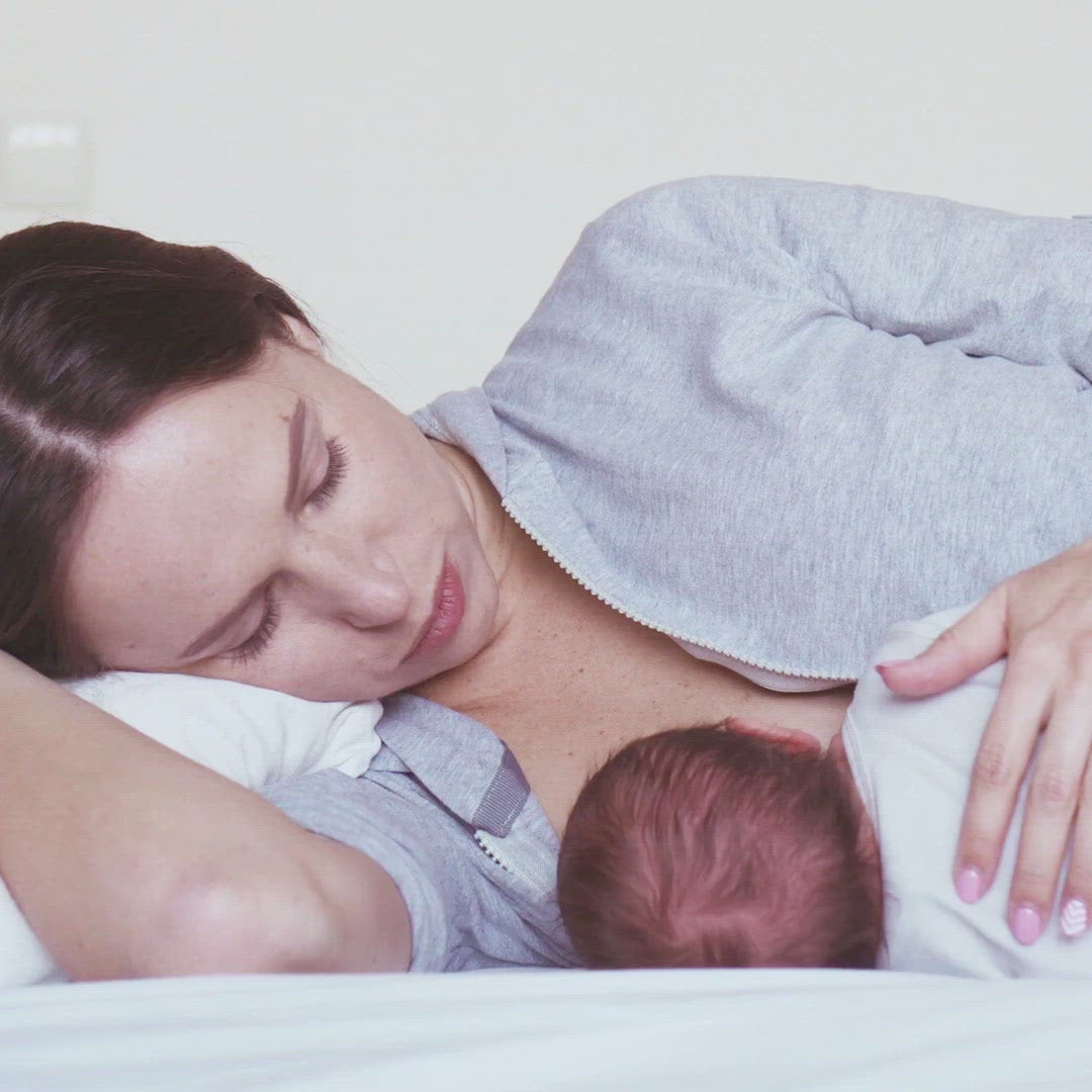 The best and fastest way to wean off nipple shields. Our nipple shield weaning system is the only of it's kind and is easy to use. if you want to wean off nipple shields Back to Mom is the way to go.